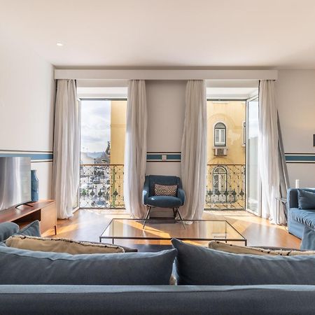 Modern 3Br, Terrace, Ac/Heating & Self Check-In Apartment Lisbon Bagian luar foto